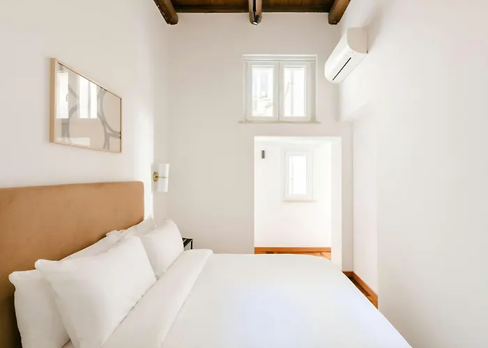 Sonder By Marriott Bonvoy Piazza Venezia 3*